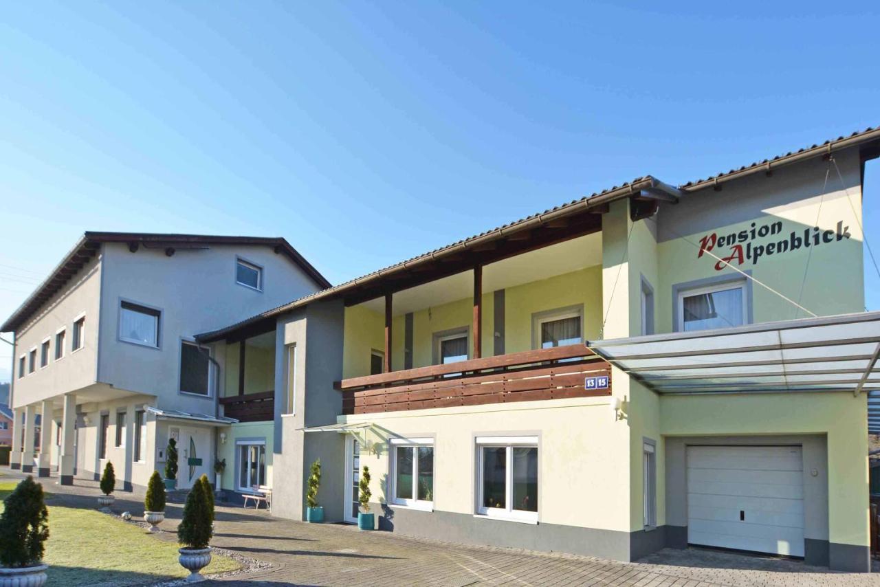 Gemuetliches Apartment In Ruhelage Villach Esterno foto