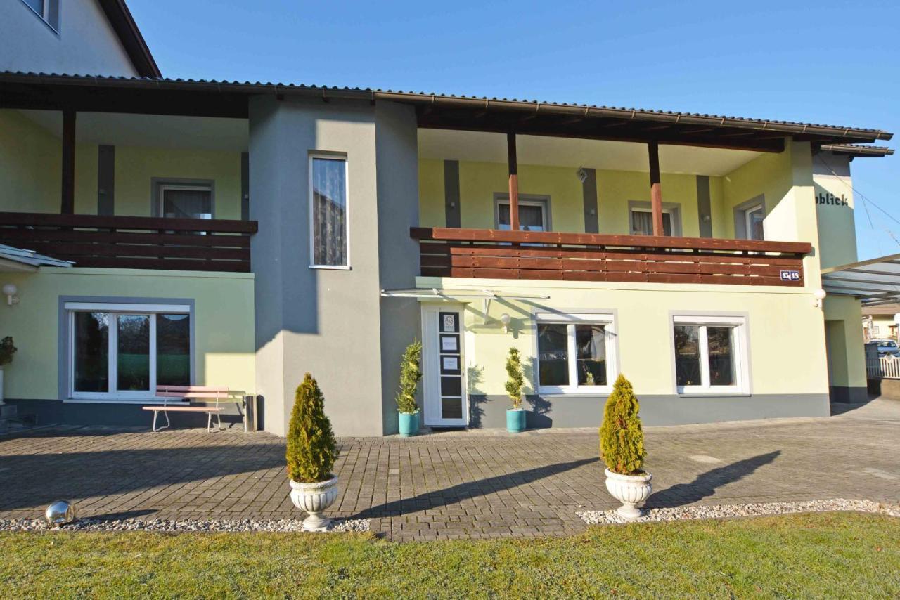 Gemuetliches Apartment In Ruhelage Villach Esterno foto