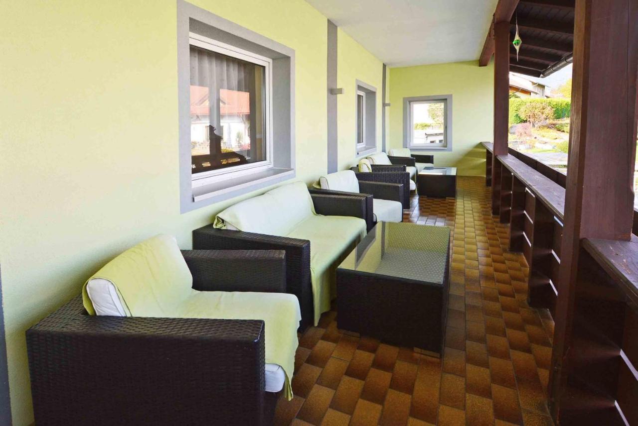 Gemuetliches Apartment In Ruhelage Villach Esterno foto