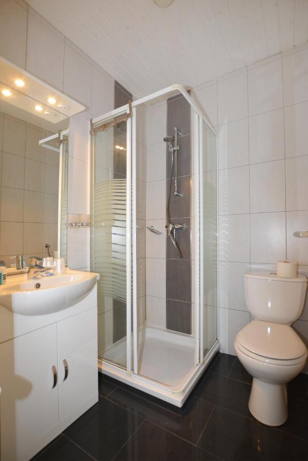 Gemuetliches Apartment In Ruhelage Villach Esterno foto